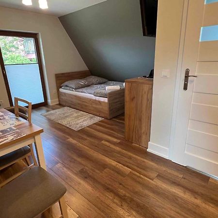 Styry Pory Roku Apartamento Groń Exterior foto