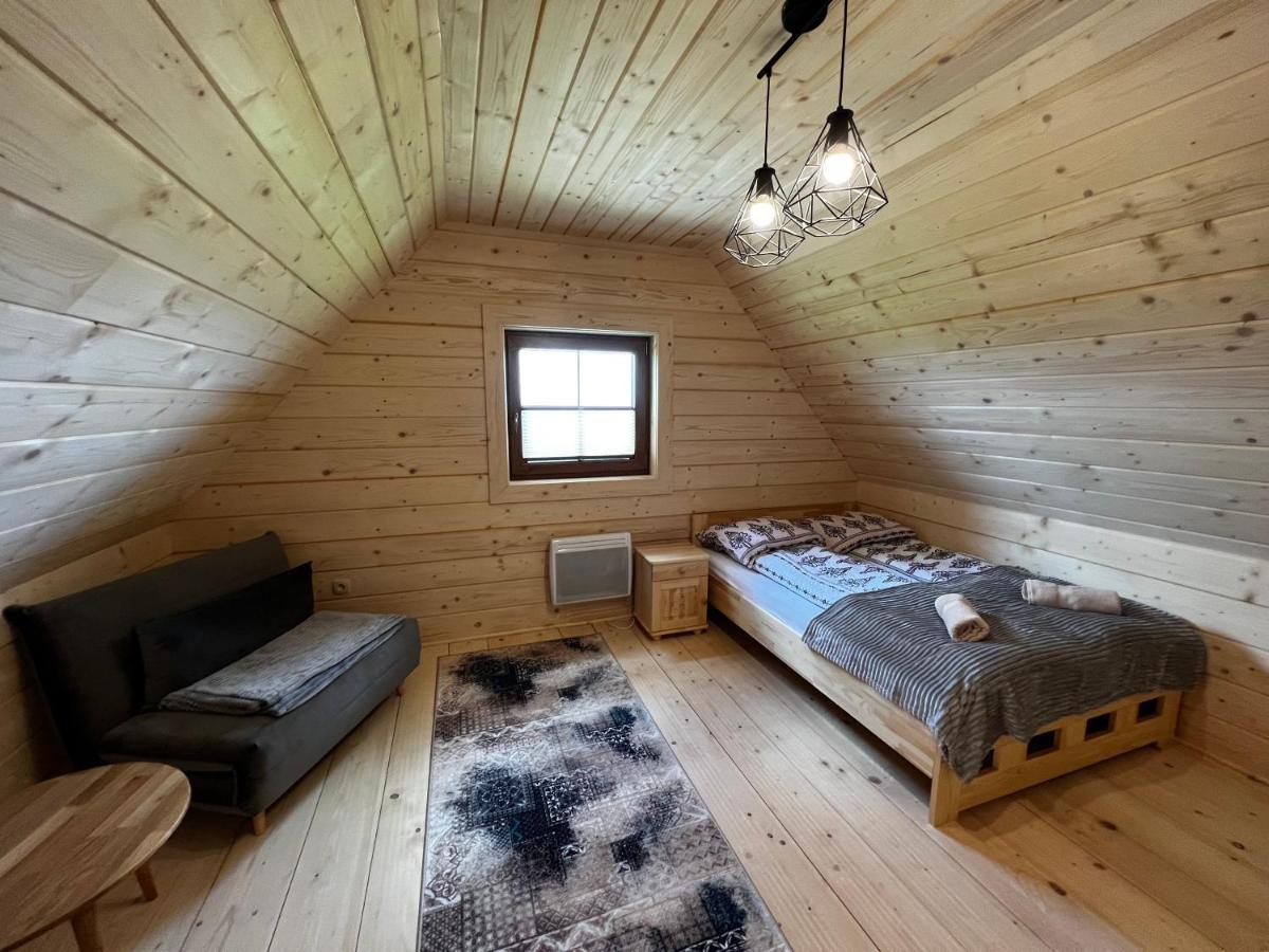 Styry Pory Roku Apartamento Groń Exterior foto