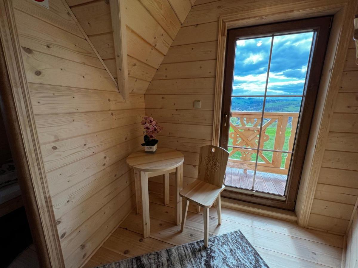 Styry Pory Roku Apartamento Groń Exterior foto